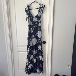 Lulu's Navy and White Floral Maxi Dress